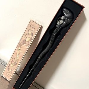NEW Harry Potter Death Eater’s (Snake & Skeleton) wand. Includes map.